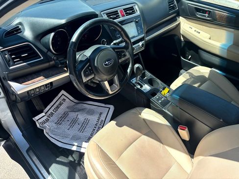 Used 2016 Subaru Outback 2.5i Limited image 9