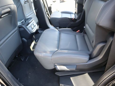 New 2025 Ford Expedition Active image 12