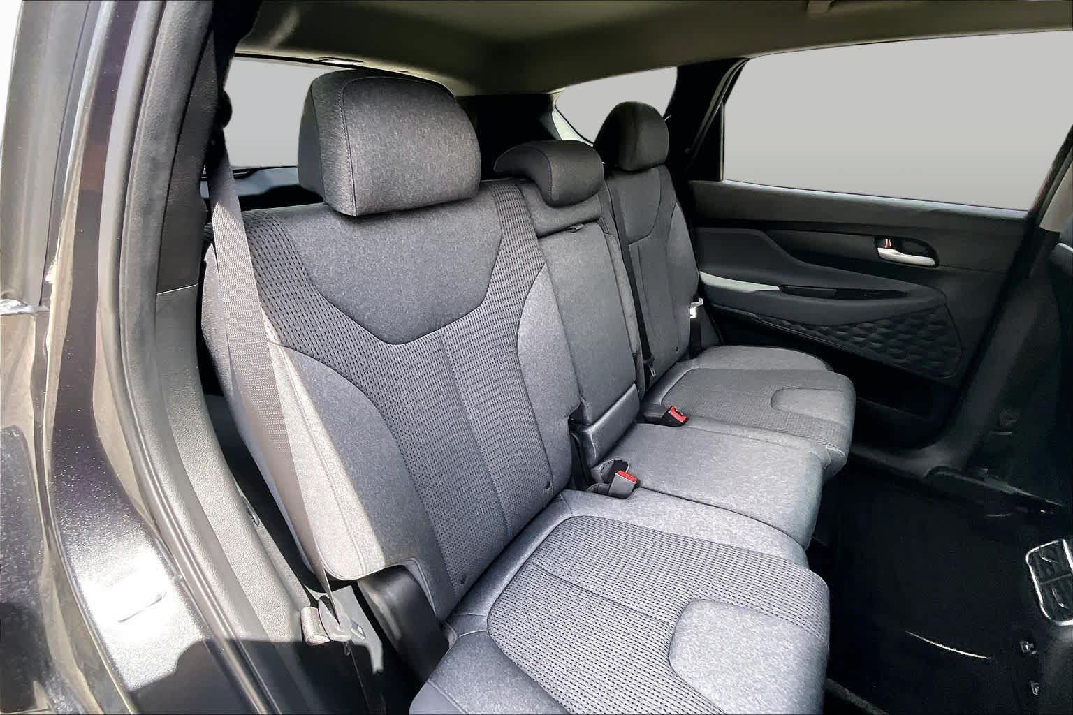Used 2021 Hyundai Santa Fe SEL AWD/4WD image 19