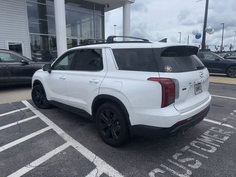 Used 2025 Hyundai Palisade XRT FWD image 3