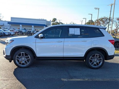 Used 2023 Honda Passport EX-L image 11