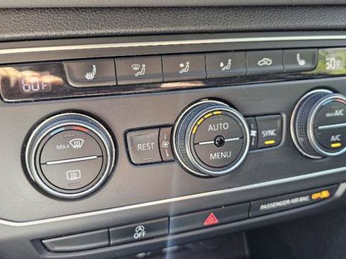 Used 2019 Volkswagen Atlas SE AWD/4WD image 23