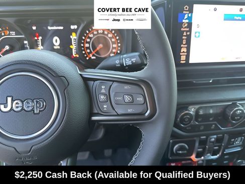 New 2025 Jeep Gladiator Willys image 37