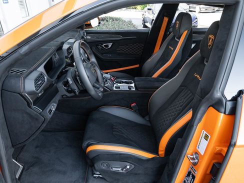 Used 2023 Lamborghini Urus Performante image 15