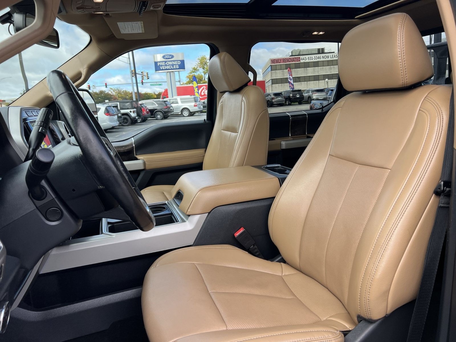 Used 2022 Ford F250 Lariat w/ Lariat Ultimate Package AWD/4WD image 13