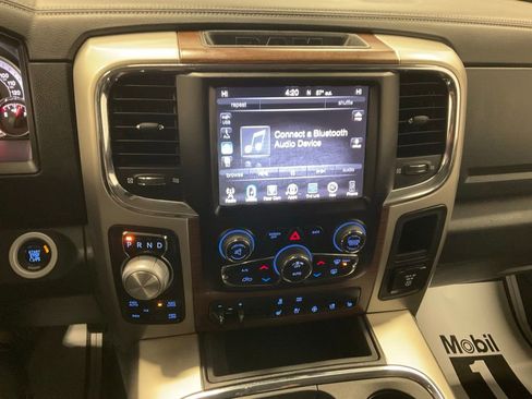 Used 2016 RAM 1500 Laramie w/ Convenience Group image 21