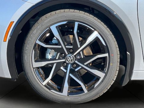 New 2026 Toyota Prius Plug-In Hybrid image 33