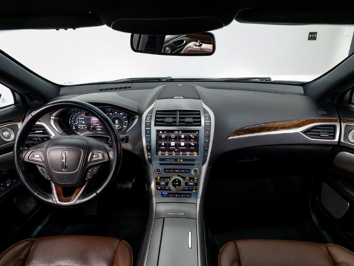 Used 2019 Lincoln MKZ Reserve w/ Luxury Package AWD/4WD image 15