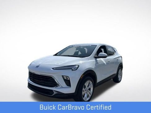 Certified 2025 Buick Encore GX Preferred AWD/4WD image 10