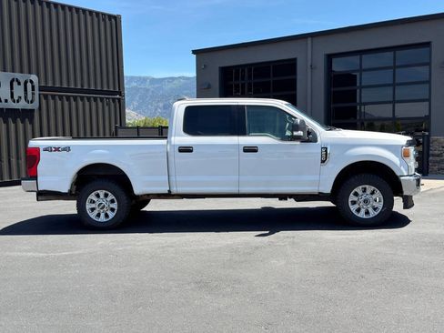 Used 2020 Ford F250 XLT AWD/4WD image 4