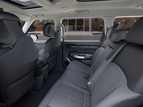 New 2026 Kia EV9 Wind AWD/4WD image 42
