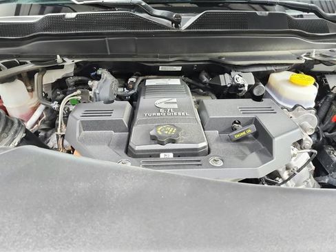 Used 2024 RAM 3500 Big Horn AWD/4WD image 17