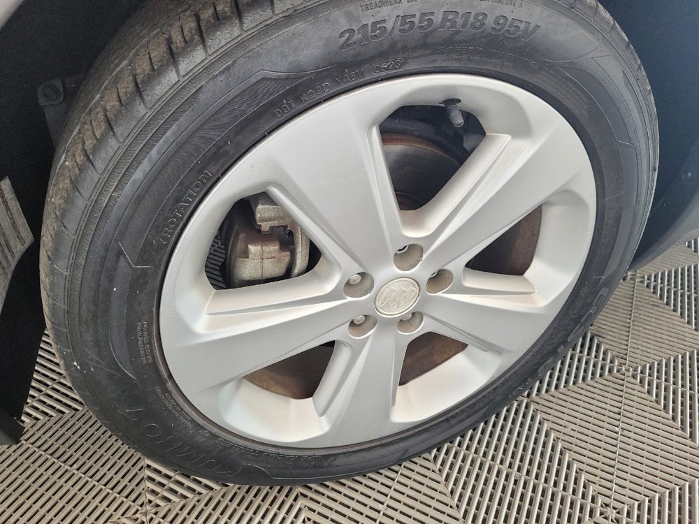 Used 2016 Buick Encore FWD image 31