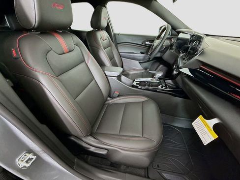 New 2026 Chevrolet Trax RS w/ Sunroof Package image 26