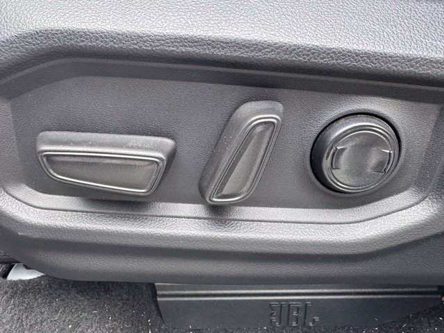 Used 2024 Toyota Tundra Limited AWD/4WD image 18