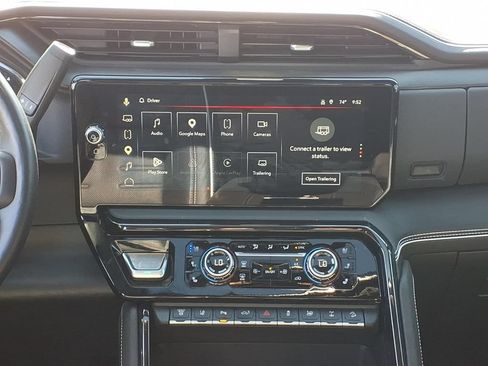 Used 2025 GMC Sierra 2500 AT4X AWD/4WD image 26