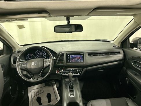 Used 2017 Honda HR-V EX-L image 19