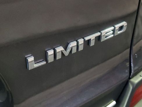 Used 2020 Jeep Cherokee Limited image 7