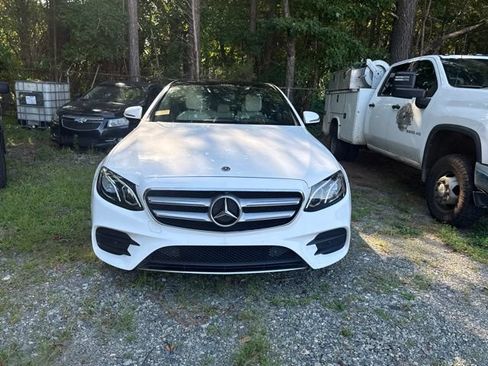 Used 2019 Mercedes-Benz E 300 image 14