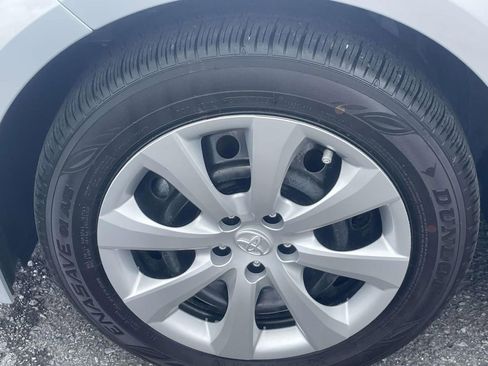 Used 2026 Toyota Corolla LE FWD image 7