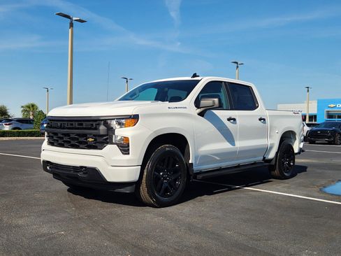 New 2026 Chevrolet Silverado 1500 Custom image 2