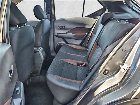 Used 2024 Nissan Kicks SR FWD image 18