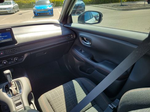 Certified 2026 Honda HR-V Sport image 17