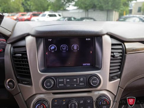Used 2016 GMC Yukon XL Denali w/ Open Road Package AWD/4WD image 42