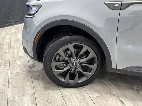 Used 2023 Kia Sorento X-Line EX image 36