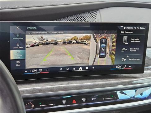 Used 2025 BMW 740i xDrive 740i xDrive image 15