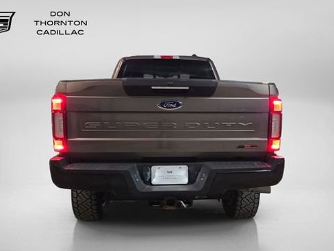 Used 2020 Ford F250 Lariat w/ Lariat Ultimate Package AWD/4WD image 4