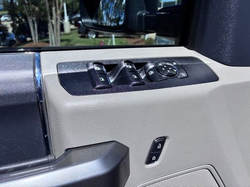 Used 2022 Ford F250 XLT AWD/4WD image 17