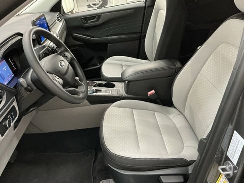 Used 2025 Ford Escape Active image 13
