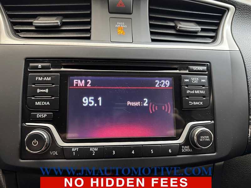 Used 2017 Nissan Sentra S FWD image 22