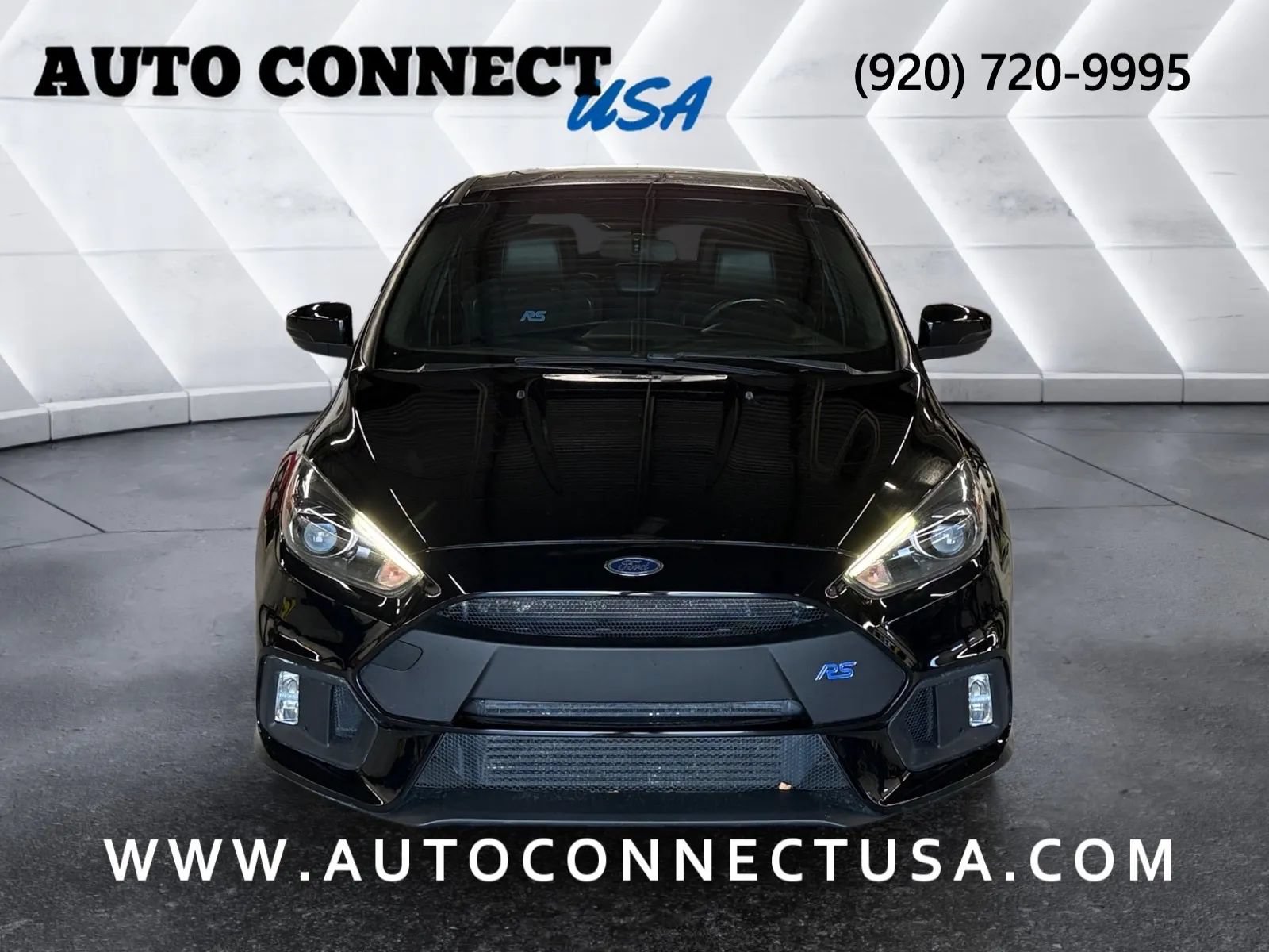 Used 2017 Ford Focus RS AWD/4WD image 4