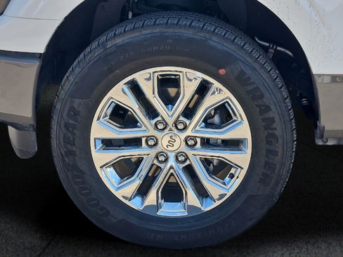 Used 2026 Ford F150 King Ranch w/ Equipment Group 601A High AWD/4WD image 8
