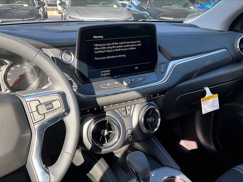 New 2026 Chevrolet Blazer LT w/ Convenience Package image 7