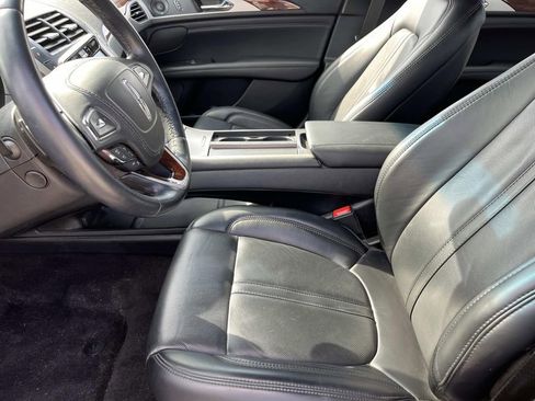 Used 2020 Lincoln MKZ Reserve w/ Elements Package image 26