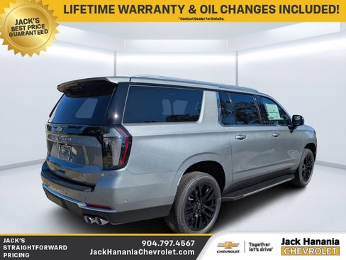 New 2026 Chevrolet Suburban Premier AWD/4WD image 3
