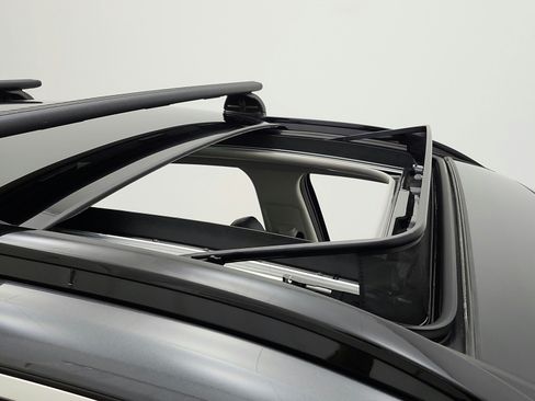 Used 2022 Hyundai Tucson Limited FWD image 19