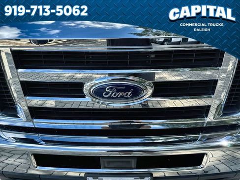 New 2024 Ford E-350 and Econoline 350 Super Duty w/ Driver's Safety Package image 10