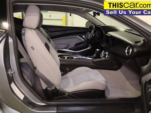 Used 2022 Chevrolet Camaro LT RWD image 25
