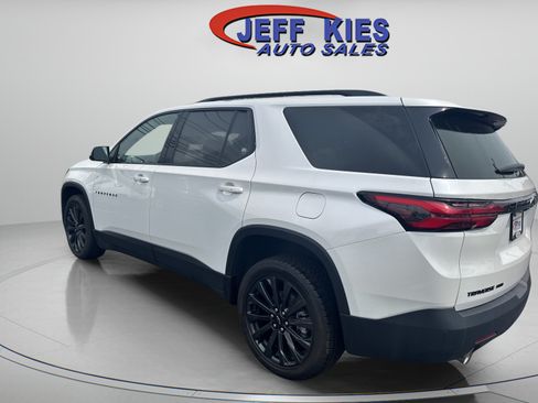 Used 2023 Chevrolet Traverse RS AWD/4WD image 7