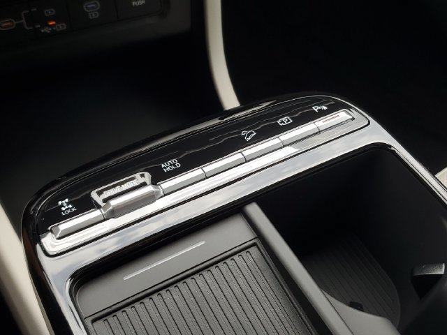New 2026 Hyundai Tucson Limited AWD/4WD image 34