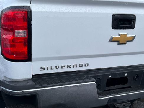 Used 2017 Chevrolet Silverado 2500 LT w/ LT Fleet Convenience Package AWD/4WD image 10