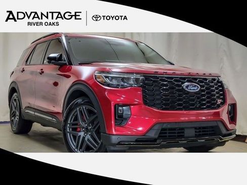 Used 2025 Ford Explorer ST w/ Sun And Sound Package AWD/4WD image 1