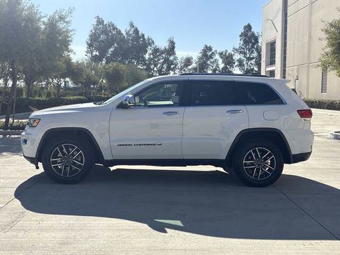 Used 2022 Jeep Grand Cherokee Limited image 6