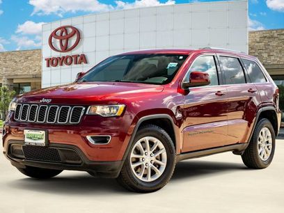 Used 2021 Jeep Grand Cherokee Laredo