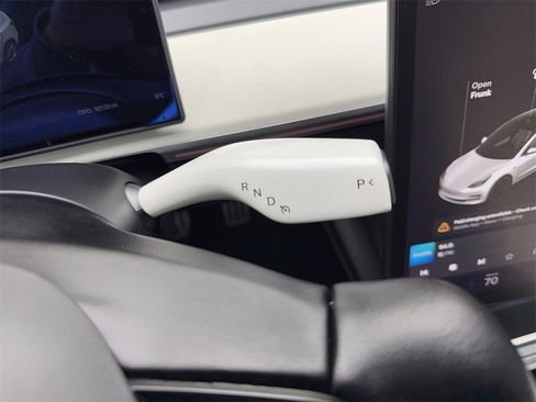 Used 2021 Tesla Model 3 Performance image 54