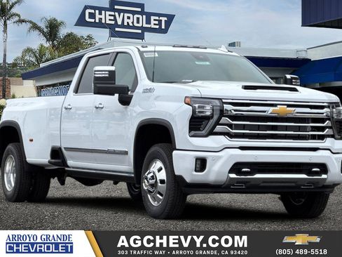 New 2026 Chevrolet Silverado 3500 High Country w/ High Country Premium Package AWD/4WD image 1